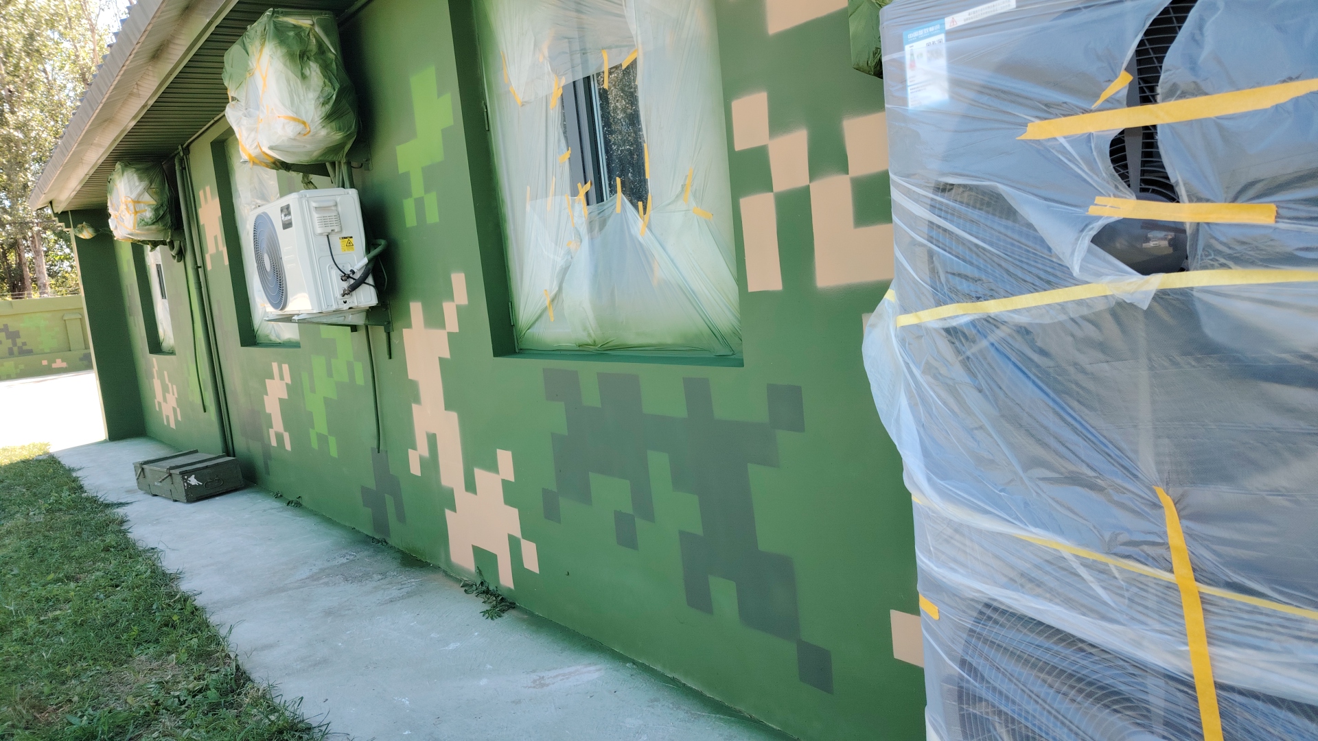 铜梁外墙迷彩漆施工多少钱 伪装迷彩漆  